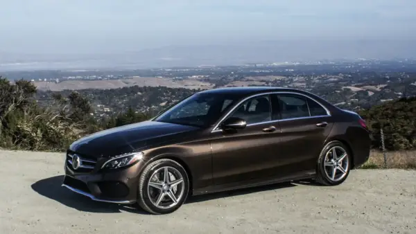 Mercedes-Benz C400